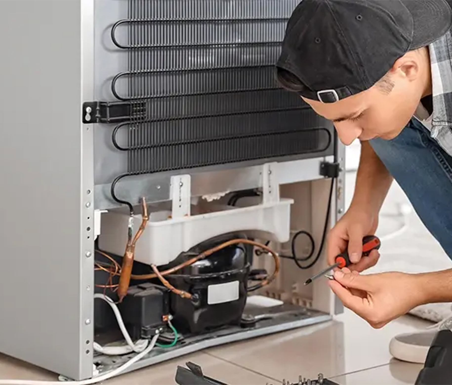 leunit_fridge_checking_service_3.jpg